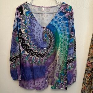 NWOT Chicyea Size Large 3/4 sleeve Hippie button up shirt